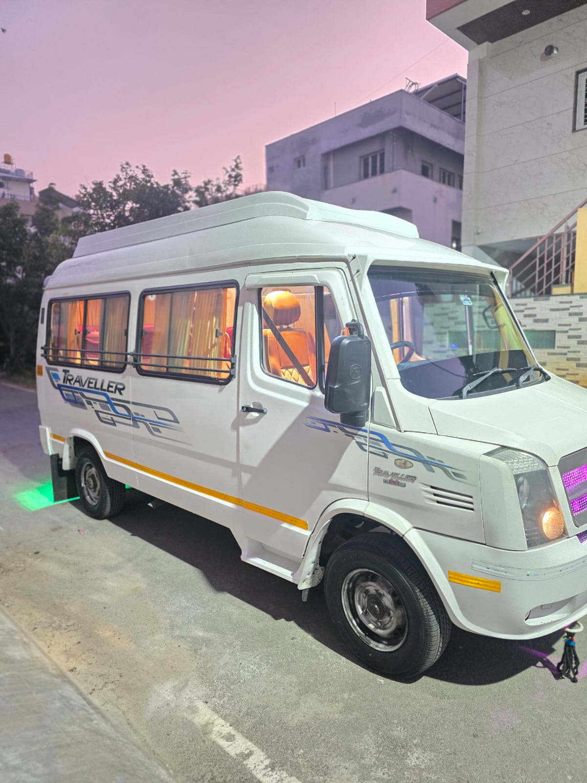 Shanvi Tours & Travels Vehicle 3